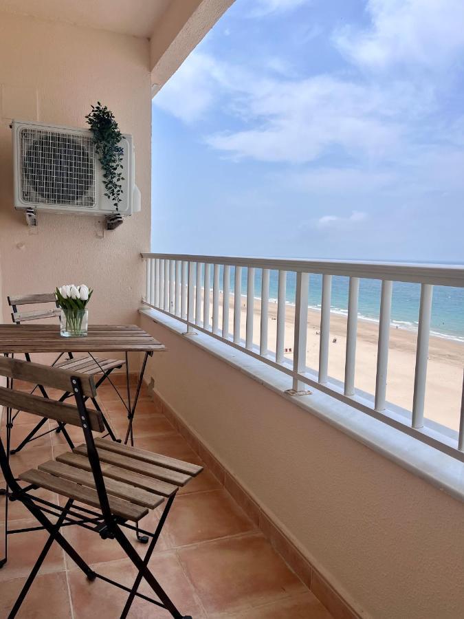Gatu Premium Villa Turquesa Playa Y Parking Cádiz Exterior photo