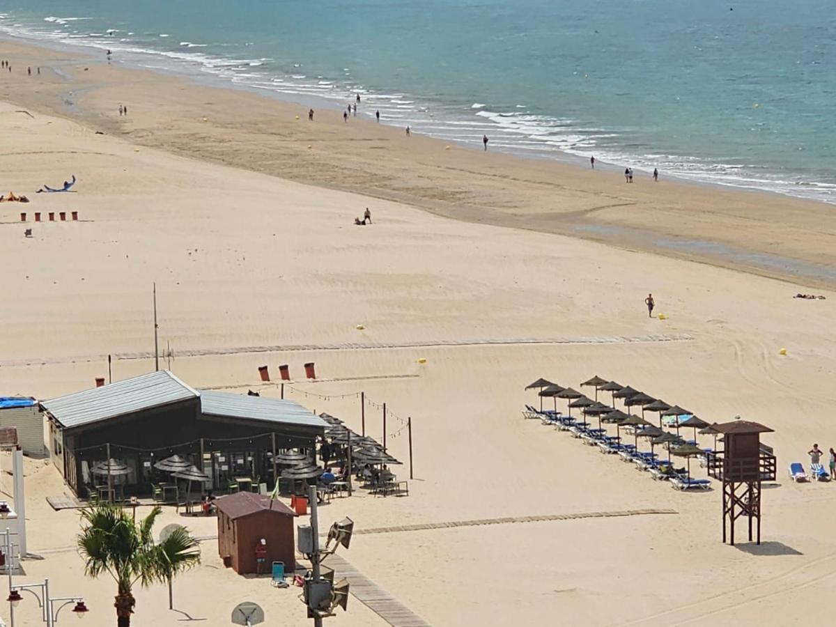 Gatu Premium Villa Turquesa Playa Y Parking Cádiz Exterior photo