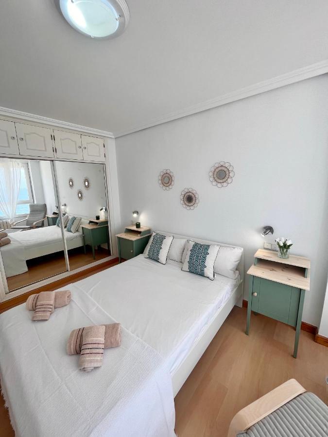 Gatu Premium Villa Turquesa Playa Y Parking Cádiz Exterior photo